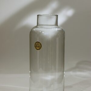 Hoge cilindrische glazen Eco Cilinder Vaas van 100% gerecycled glas met smalle hals